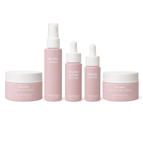 مجموعة منتجات طبيعية للوجه تشمل ماسك للوجه وكريم وزيت